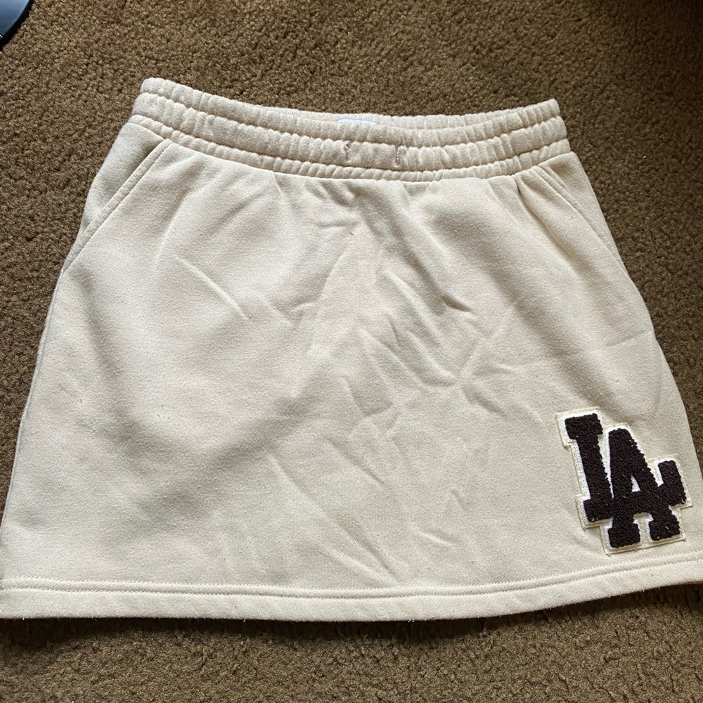 La Jogger skirt